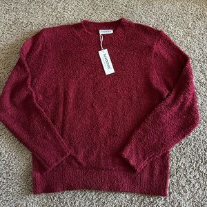 Luvamia Women’s Red Sweater Size Medium